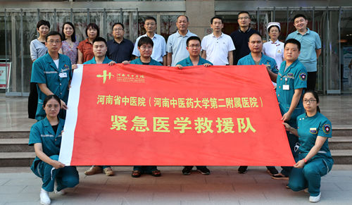 1627989983796740.jpg 合影留念.jpg